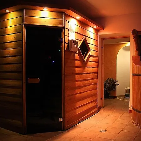 Perla Karkonoszy - W Samym Centrum Karpacza Panzió 3*
