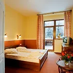 Perla Karkonoszy - W Samym Centrum Karpacza Couette-café 3*