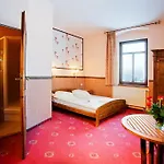 Frühstückspension Perla Karkonoszy Spa 3*