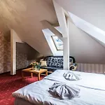 Bed & Breakfast Perla Karkonoszy - W Samym Centrum Karpacza 3*